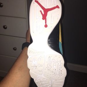 Air Jordan’s (9) retro 2019 Black/university red